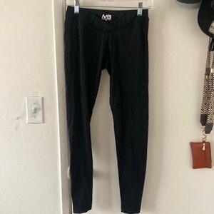 Black Slim Fit Leggings for Everyday Comfort